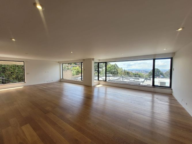 Apartamento de 4 alcobas en venta en El Seminario, Bogotá, 510 m² · foto 21 de 23