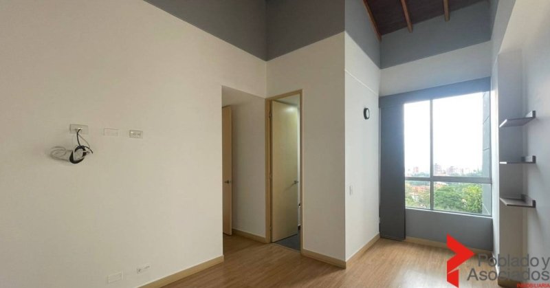 Apartamento en venta en Loma Del Esmeraldal, Envigado · foto 5 de 19