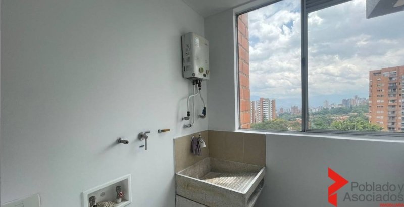 Apartamento en venta en Loma Del Esmeraldal, Envigado · foto 13 de 19