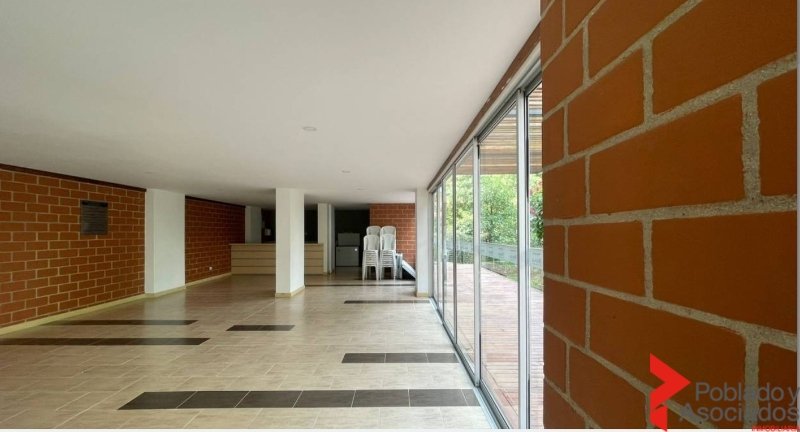 Apartamento en venta en Loma Del Esmeraldal, Envigado · foto 15 de 19