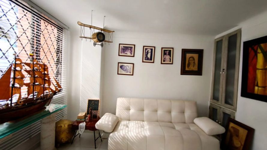 Apartamento de 3 alcobas en venta en Ciudad Jardin, Cali, 169 m² · foto 4 de 12