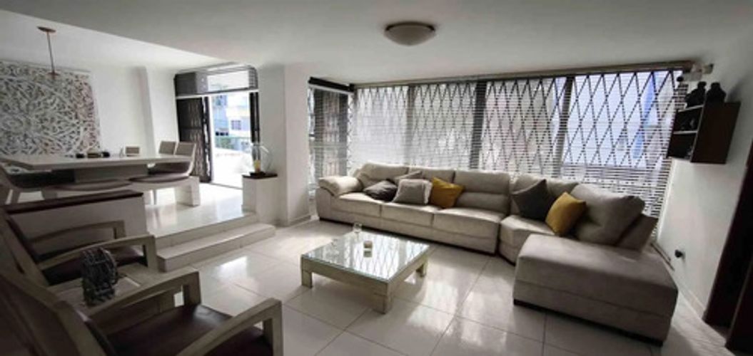 Apartamento de 3 alcobas en venta en Ciudad Jardin, Cali, 169 m² · foto 6 de 12