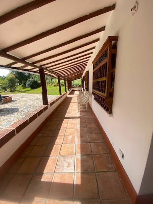 Finca en arriendo en El Porvenir, Rionegro, 200 m² · foto 2 de 22