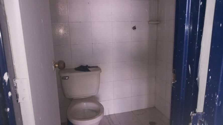 Bodega en arriendo en Laureles, Medellín, 150 m² · foto 7 de 7