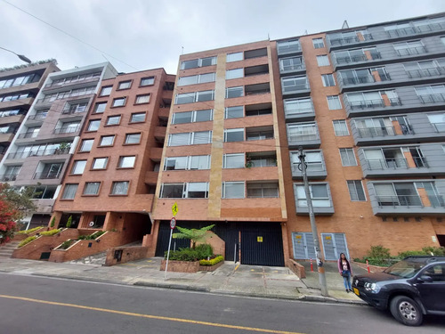 Apartamento en venta en Lagos De Torca, Bogotá · foto 3 de 11