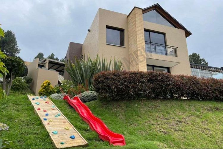 Casa de 3 alcobas en venta en Paramo, La Calera, 324 m² · foto 9 de 24