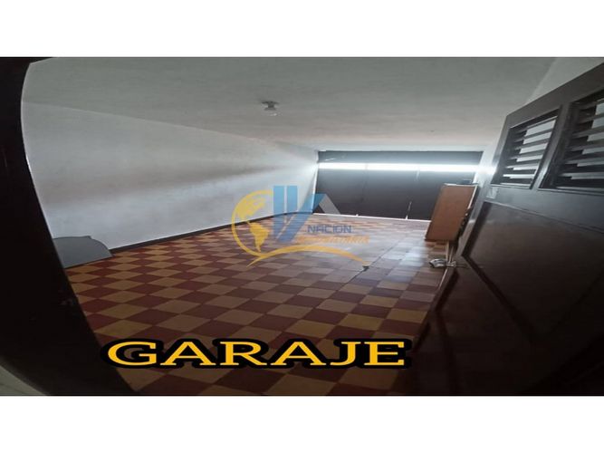 Casa de 10 alcobas en venta en Rio Prado, Girón, 150 m² · foto 4 de 9