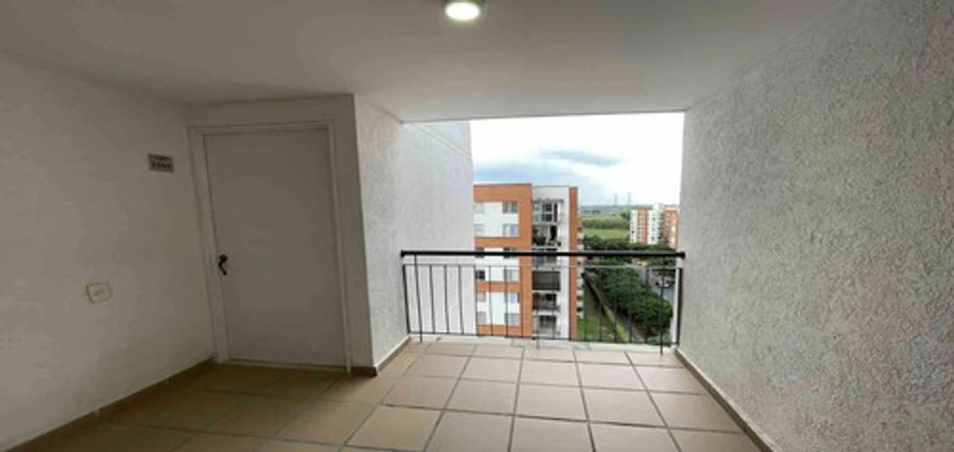Apartamento de 3 alcobas en venta en Bochalema, Cali, 60 m² · foto 2 de 12