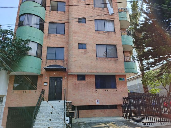 Apartamento de 11 alcobas en venta en Ciudad Capri, Cali, 281 m² · foto 5 de 5