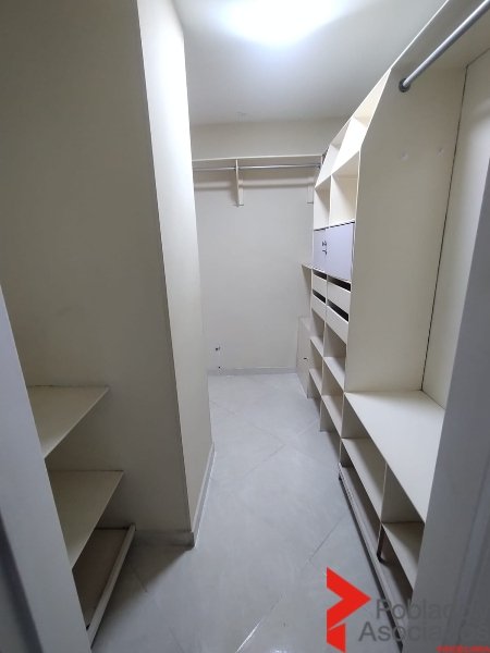 Apartamento en venta en Milla De Oro, Medellín · foto 8 de 24