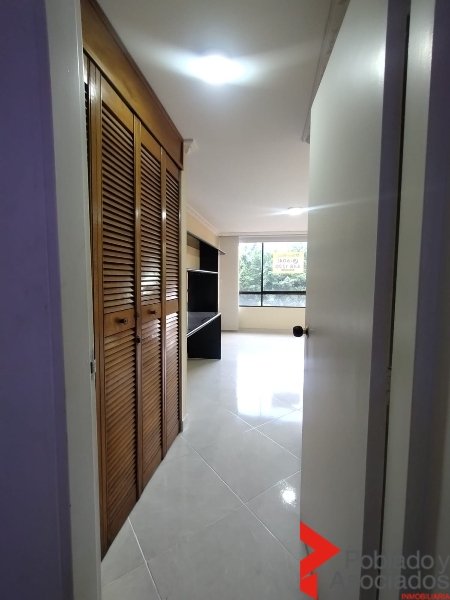 Apartamento en venta en Milla De Oro, Medellín · foto 12 de 24