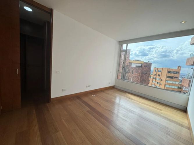 Apartamento en venta en Santa Librada Norte, Bogotá · foto 4 de 12