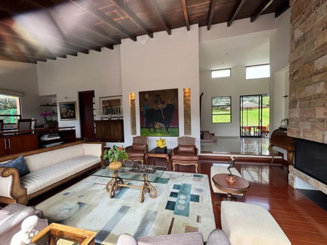 Casa de 3 alcobas en venta en Conjunto Casa De Campo, La Calera, 420 m² · foto 7 de 12
