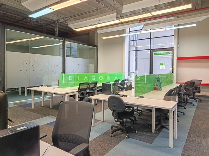 Oficina en Arriendo en Engativá, Bogotá