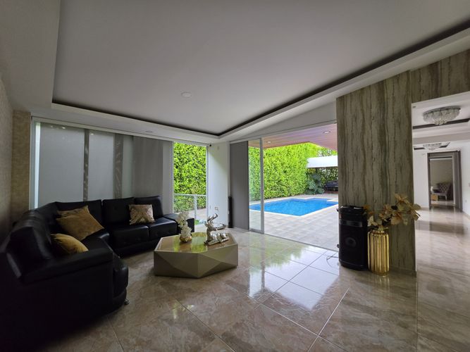 Casa de 3 alcobas en venta en La Morada, Jamundí, 235 m² · foto 6 de 23