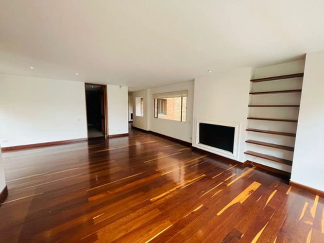 Apartamento de 3 alcobas en venta en Chapinero, Bogotá, 230 m² · foto 5 de 12