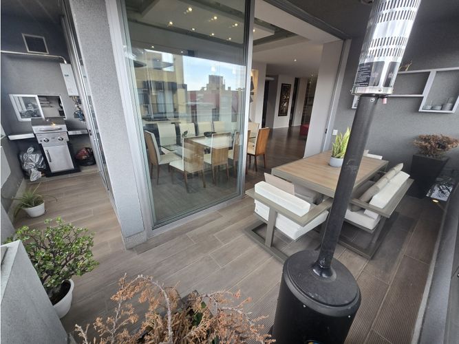 Apartamento de 3 alcobas en venta en Santa Paula, Bogotá, 246 m² · foto 4 de 24