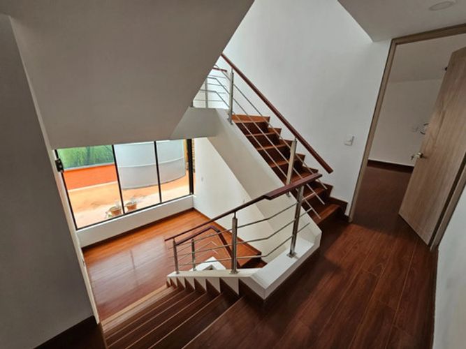 Casa de 3 alcobas en venta en Chico, Bogotá, 268 m² · foto 6 de 12