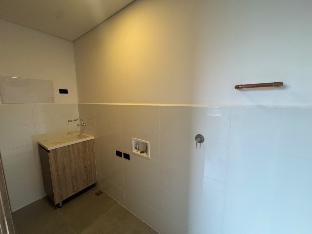Apartamento en arriendo en Castropol, Medellín · foto 4 de 14