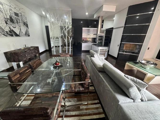 Apartamento en venta en Chico Norte, Bogotá · foto 3 de 12
