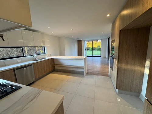 Casa en venta en Centro, La Calera · foto 5 de 12