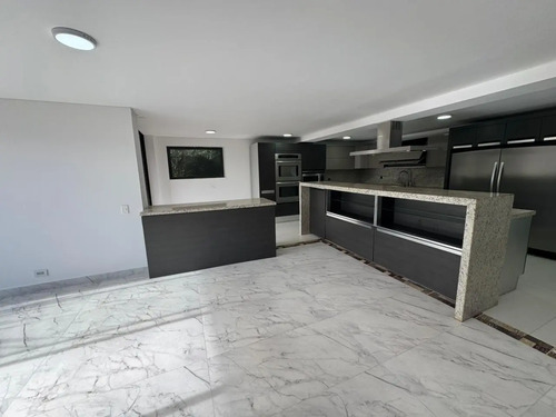 Apartamento en venta en Chapinero, Bogotá · foto 6 de 12