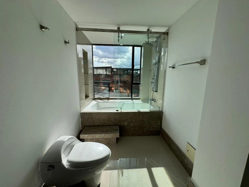 Apartamento en venta en Chapinero, Bogotá · foto 10 de 12