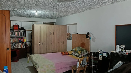 Casa en venta en Barrios Unidos, Bogotá · foto 9 de 24