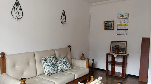 Casa en venta en Barrios Unidos, Bogotá · foto 12 de 24