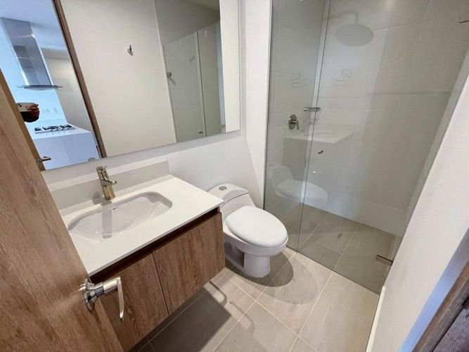 Apartamento de 2 alcobas en arriendo en El Porvenir, Rionegro, 74 m² · foto 2 de 15
