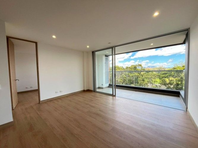 Apartamento de 2 alcobas en arriendo en El Porvenir, Rionegro, 74 m² · foto 4 de 15