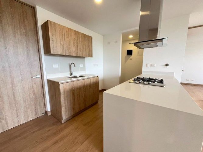 Apartamento de 2 alcobas en arriendo en El Porvenir, Rionegro, 74 m² · foto 7 de 15
