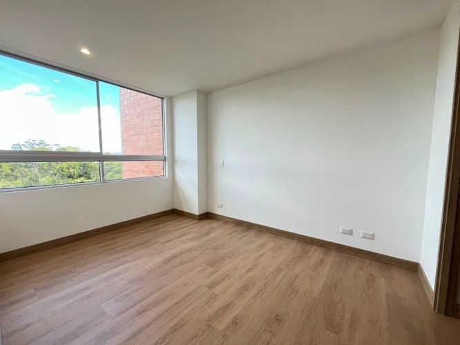 Apartamento de 2 alcobas en arriendo en El Porvenir, Rionegro, 74 m² · foto 8 de 15