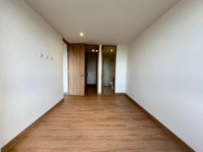 Apartamento de 2 alcobas en arriendo en El Porvenir, Rionegro, 74 m² · foto 11 de 15
