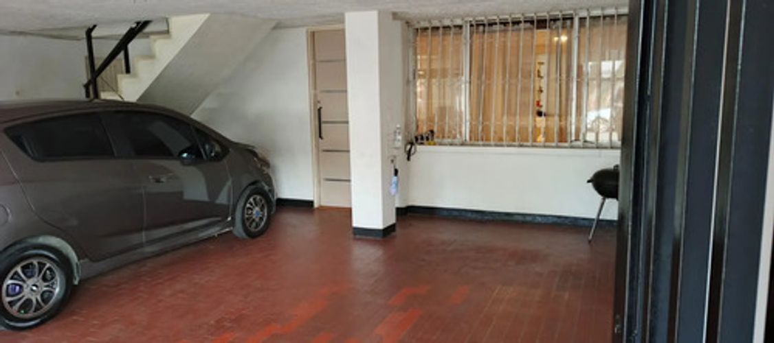 Casa de 7 alcobas en venta en Tequendama, Cali, 380 m² · foto 5 de 12