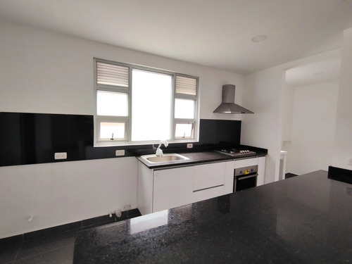 Apartamento en venta en Altos De Riomar, Barranquilla · foto 4 de 10