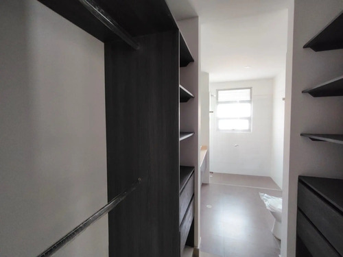 Apartamento en venta en Altos De Riomar, Barranquilla · foto 6 de 10