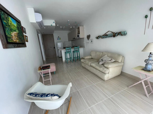 Apartamento en venta en El Laguito, Cartagena · foto 4 de 12