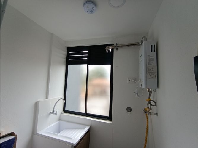 Apartamento de 1 alcoba en venta en La Ceja, 47 m² · foto 5 de 13