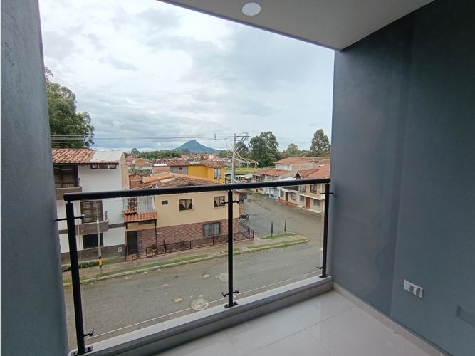 Apartamento de 1 alcoba en venta en La Ceja, 47 m² · foto 8 de 13