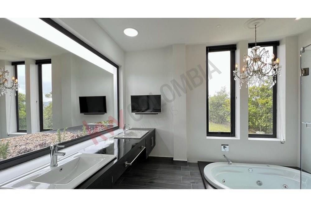 Casa en arriendo en Conjunto Casa De Campo, La Calera · foto 10 de 21