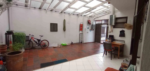 Casa en venta en Santa Barbara, Bogotá · foto 6 de 12