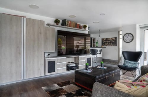 Apartamento de 3 alcobas en venta en Chico Norte, Bogotá, 227 m² · foto 2 de 12