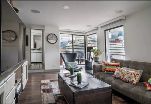 Apartamento de 3 alcobas en venta en Chico Norte, Bogotá, 227 m² · foto 3 de 12