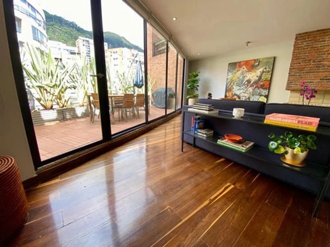 Apartamento de 3 alcobas en venta en Chapinero, Bogotá, 185 m² · foto 3 de 12