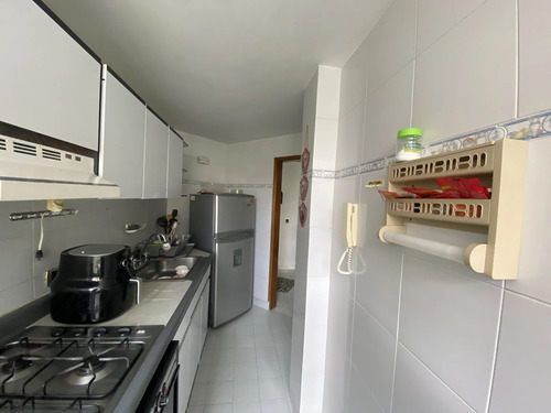 Apartamento en venta en Cedritos, Bogotá · foto 3 de 12