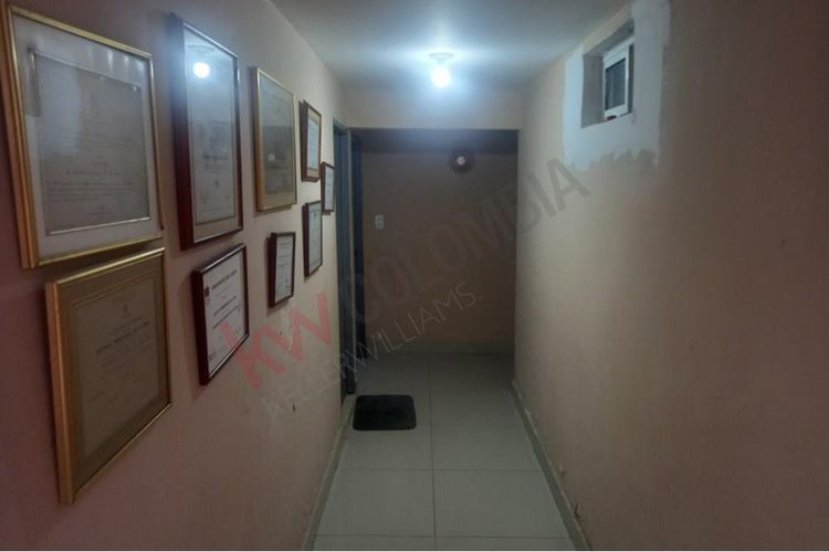 Casa de 4 alcobas en venta en Ciudad Jardin, Barranquilla, 199 m² · foto 15 de 24