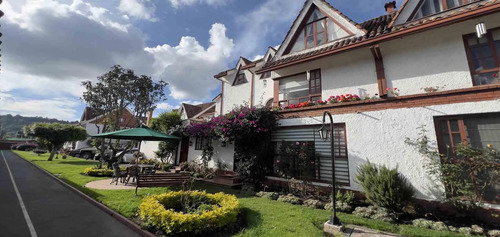 Casa en venta en San Jose De Bavaria, Bogotá · foto 3 de 12