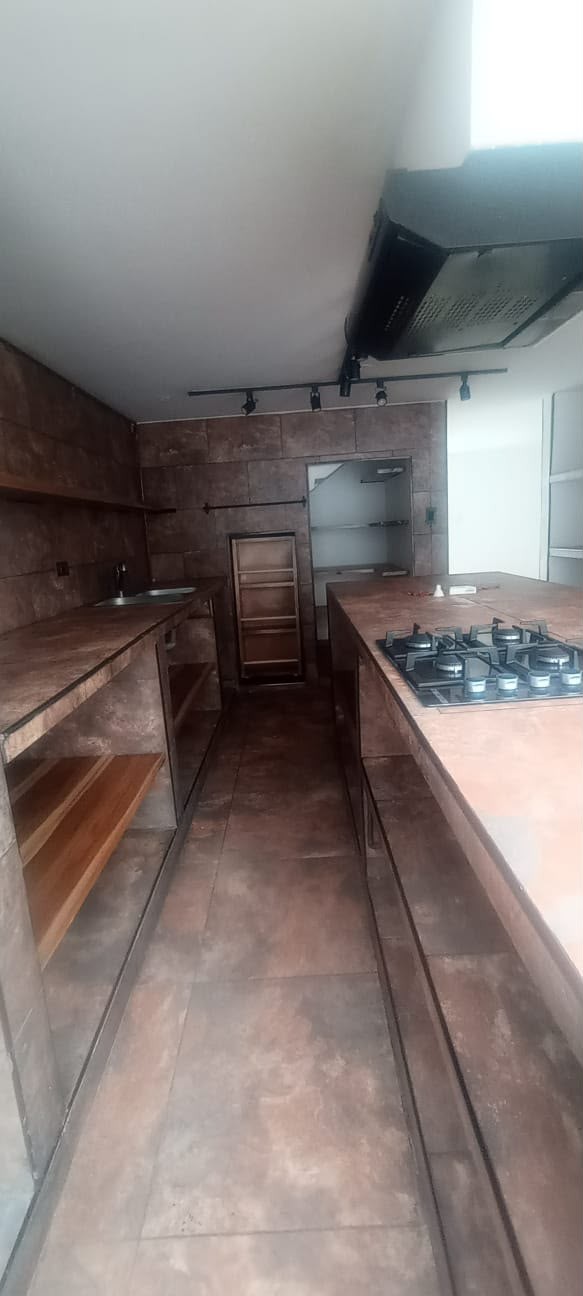 Casa en venta en Lagos De Cordoba, Bogotá · foto 10 de 21