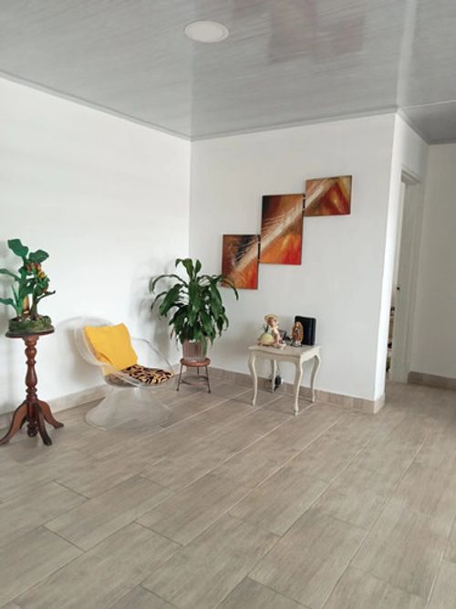 Casa de 4 alcobas en venta en Prados Del Norte, Cali, 265 m² · foto 10 de 12